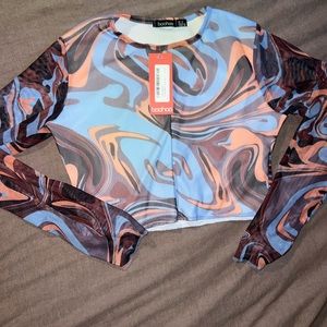 NWT BooHoo swirl long sleeve mesh top